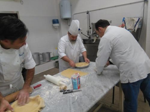 Preparativi nelle nostre cucine