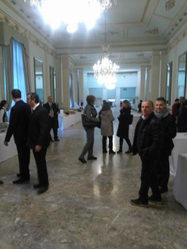 Pranzo per i senzatetto