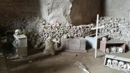 Visita didattica al Cimitero delle Fontanelle (28/4/2017)