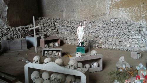 Visita didattica al Cimitero delle Fontanelle (28/4/2017)