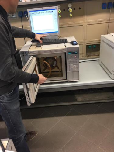 Piano Lauree Scientifiche - Laboratorio di Chimica (21/2/2019)