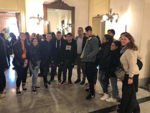 Visita didattica a Palazzo San Giacomo e Maschio Angioino (18/12/2019)