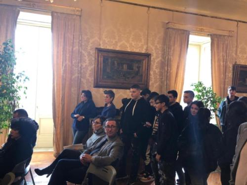 Visita didattica a Palazzo San Giacomo e Maschio Angioino (18/12/2019)