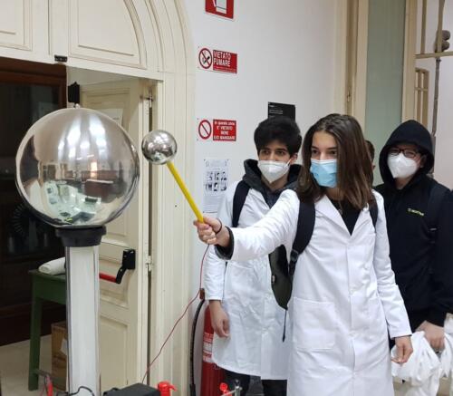 Laboratori di Fisica e Chimica 2ªA-CMB (27/4/2021)