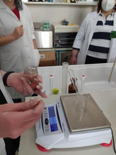 Cromatografia su strato sottile (TLC) e polarità dei solventi organici (7-14/5/2021)