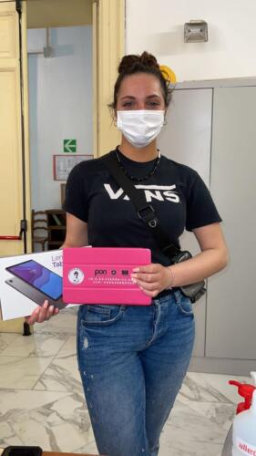Consegna tablet alunni classi quinte(maggio 2021)