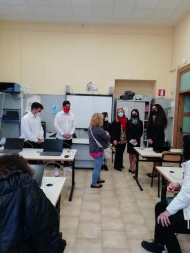 L'ISIS "Elena di Savoia" incontra PGSAG “PENYO PENEV” (13/10/21)