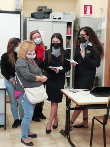 L'ISIS "Elena di Savoia" incontra PGSAG “PENYO PENEV” (13/10/21)