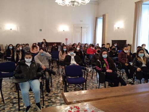 Pensieri e Parole - Contro la violenza sulle donne (25/11/21)