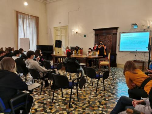 Pensieri e Parole - Contro la violenza sulle donne (25/11/21)