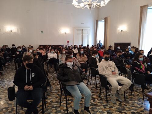 Pensieri e Parole - Contro la violenza sulle donne (25/11/21)