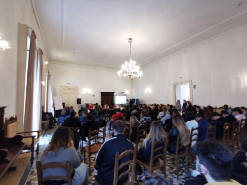 Pensieri e Parole - Contro la violenza sulle donne (25/11/21)