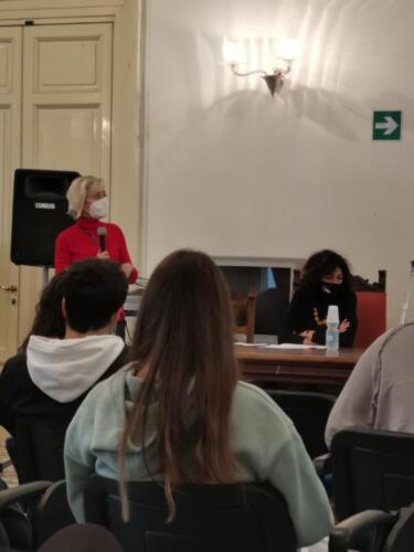 Pensieri e Parole - Contro la violenza sulle donne (25/11/21)