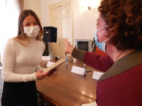 Viaggio al centro della notte – Storia di Livia (26/11/2021)