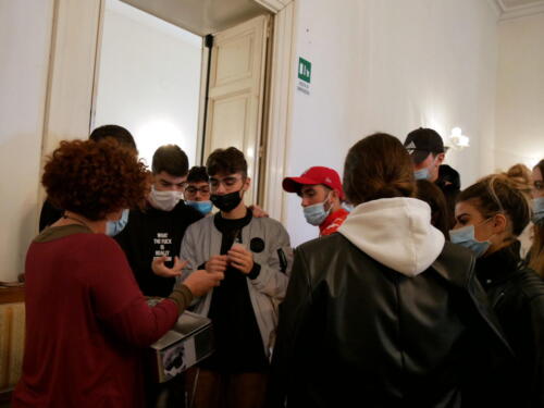 Viaggio al centro della notte – Storia di Livia (26/11/2021)